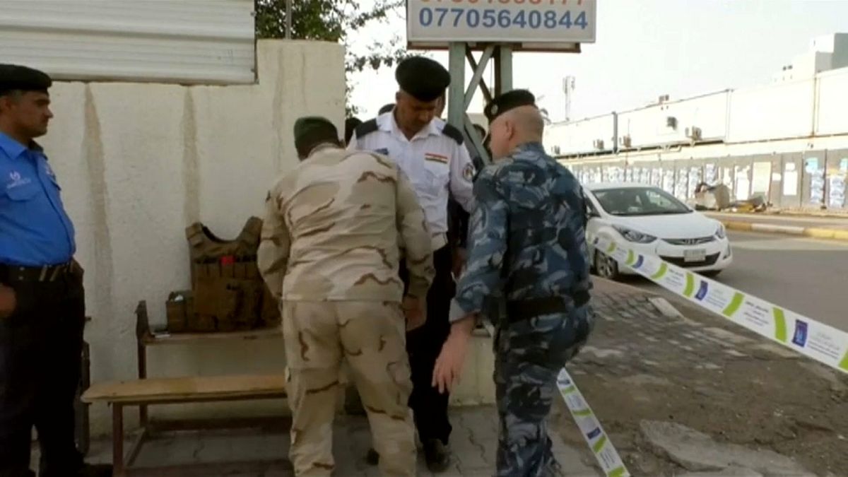 Security forces vote in Iraq elections