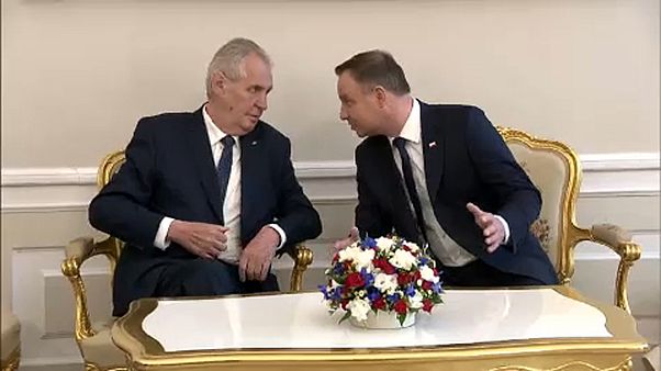 Elnöki találkozó a V4-ek egységéről Elnöki találkozó a V4-ek egységéről