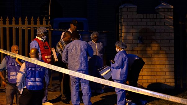 Un muerto y dos heridos graves tras un ataque a una mezquita en Sudáfrica Un muerto y dos heridos graves tras un ataque a una mezquita en Sudáfrica