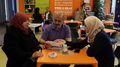 Hollandalılar mültecilerle kaynaşıyor