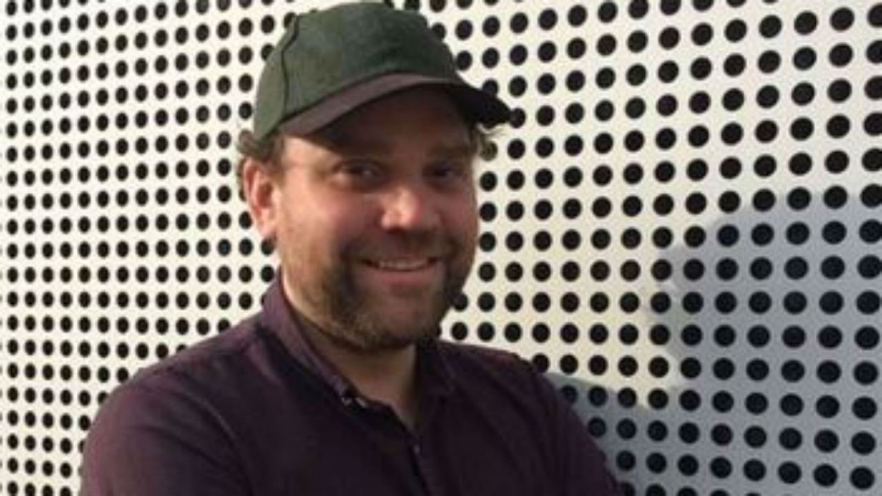 Scott Hutchison Scott Hutchison