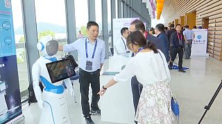 Çin'de robot ve yapay zeka entegrasyonunun geleceği tartışılıyor 