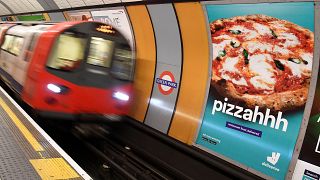 Pizza-Werbung in Londoner U-Bahn