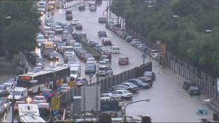 شاهد: أمطار الفيضانات تقتحم منازل تسالونيكي اليونانية