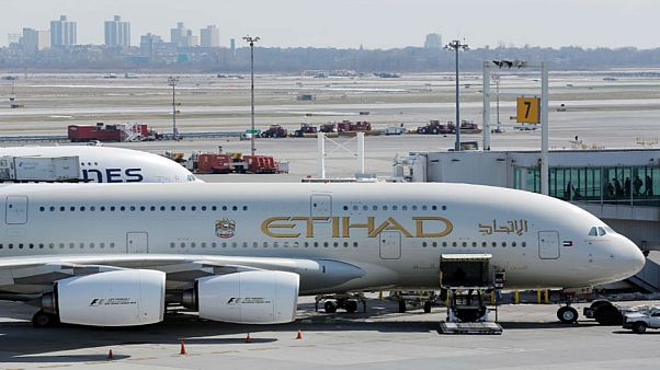 اتفاق إماراتي أمريكي بشأن المنافسة غير الشريفة بين شركات الطيران اتفاق إماراتي أمريكي بشأن المنافسة غير الشريفة بين شركات الطيران