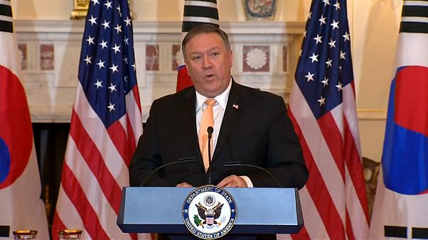 Pompeo promete futuro de "prosperidade e paz" à Coreia do Norte Pompeo promete futuro de "prosperidade e paz" à Coreia do Norte