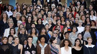 Kadınların sessiz protestosu Cannes Film Festivali'nde güne damgasını vurdu