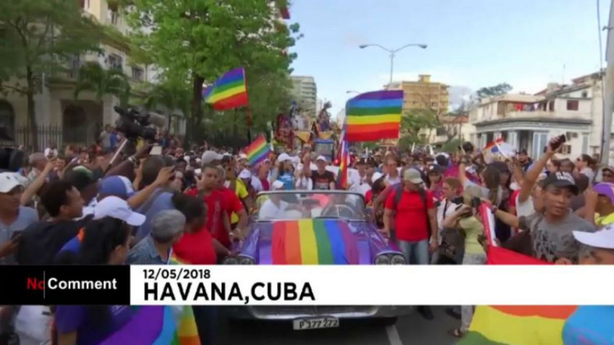 کارناوال روز مقابله با همجنسگراهراسی در هاوانا پایتخت کوبا