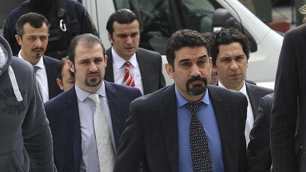 Yunanistan'a iltica eden eski Binbaşı Ahmet Güzel tahliye edildi Yunanistan'a iltica eden eski Binbaşı Ahmet Güzel tahliye edildi