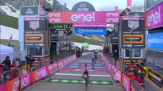 simon Yates vence a 9ª etapa do Giro