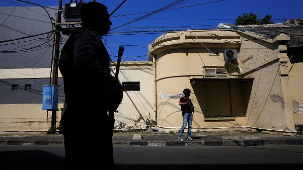 Surabaya in Indonesien: Explosion in Polizeizentrale Surabaya in Indonesien: Explosion in Polizeizentrale