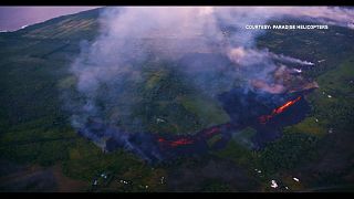 Hawaii: ora la lava del vulcano minaccia le strade 