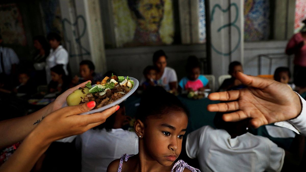 Reparto de alimentos durante la campaña en Caracas