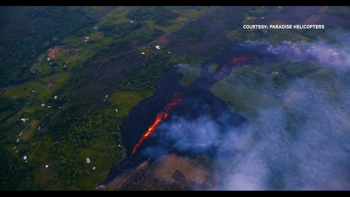 Weitere Risse in Erdoberfläche nach Vulkanausbruch auf Hawaii