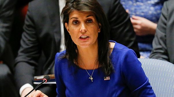 سفيرة أمريكا بالأمم المتحدة نيكي هيلي خلال اجتماع مجلس الأمن سفيرة أمريكا بالأمم المتحدة نيكي هيلي خلال اجتماع مجلس الأمن