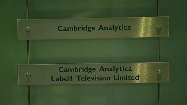 Az FBI nyomoz a Cambridge Analytica ügyében Az FBI nyomoz a Cambridge Analytica ügyében