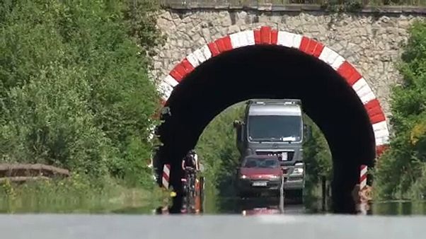 A Balkán fejlődésének gátja a közlekedési infrastruktúra A Balkán fejlődésének gátja a közlekedési infrastruktúra