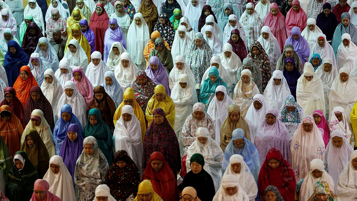 Мусульмане Индонезии начинают Рамадан
