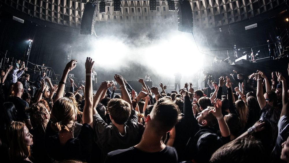 What Makes A Popular
Successful?
