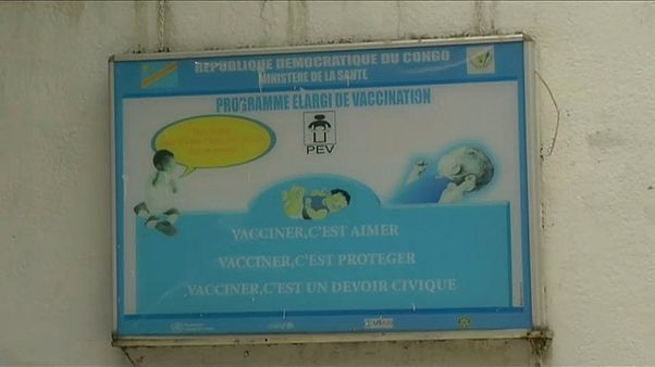 Вакцину от Эболы испробуют в ДРК Вакцину от Эболы испробуют в ДРК