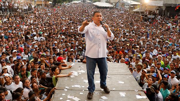 "Der Himmel hat schon entschieden": Venezuela vor der Präsidentenwahl "Der Himmel hat schon entschieden": Venezuela vor der Präsidentenwahl