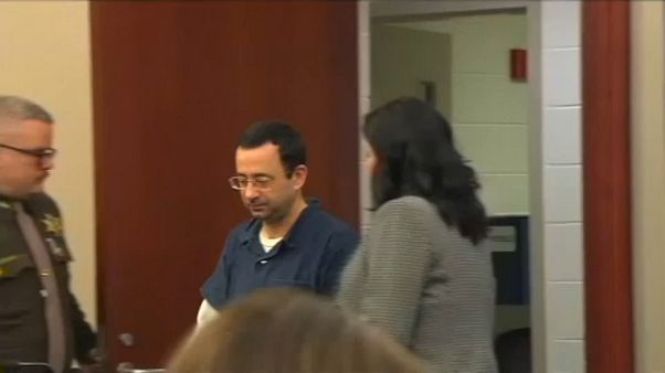 Larry Nassar à chegada ao tribunal Larry Nassar à chegada ao tribunal