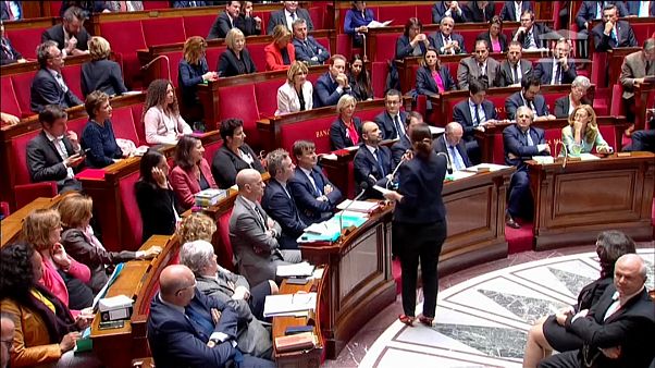 Fransa'da cinsel ilişkide rıza yaşı tartışması Fransa'da cinsel ilişkide rıza yaşı tartışması