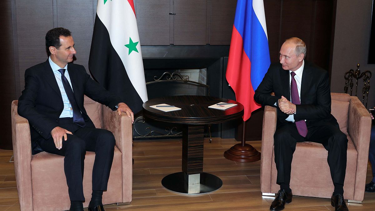 بشار اسد در بندر سوچی روسیه با ولادیمیر پوتین دیدار کرد