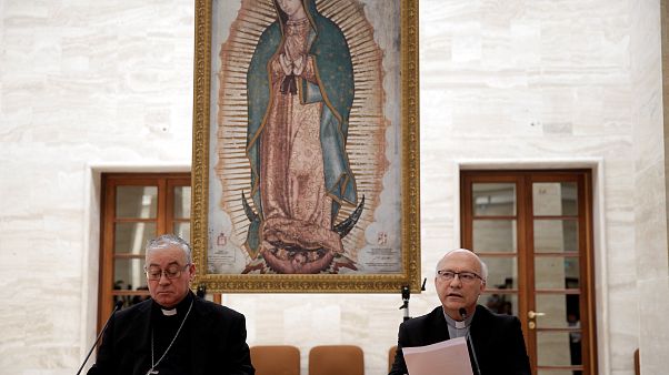 Pédophilie : 34 évêques chiliens démissionnent Pédophilie : 34 évêques chiliens démissionnent