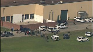 10 Tote bei Schießerei an Highschool in Texas