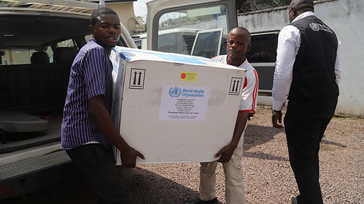 Ebola : l'OMS tente de rassurer