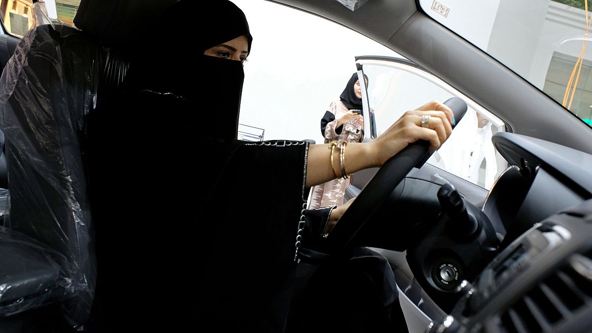 دستگیری ۷ فعال حقوق‌ زنان در عربستان سعودی