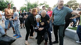 شهردار تسالونیکی مورد ضرب و شتم ملی‌گراهای افراطی یونان قرار گرفت