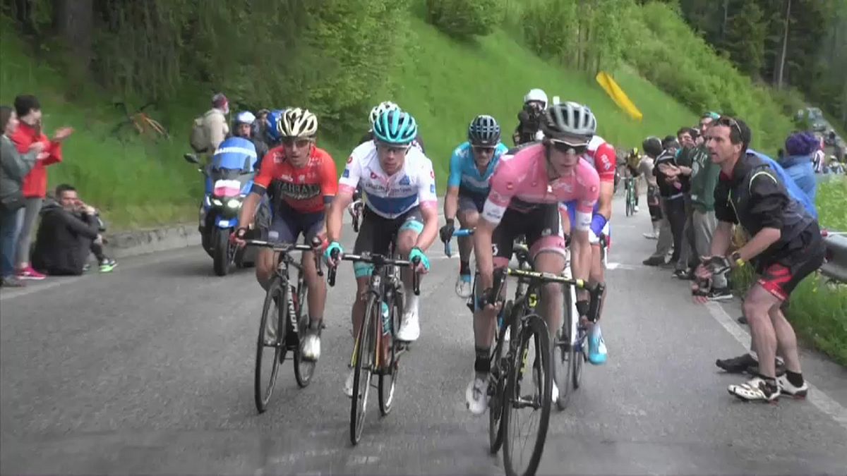 Giro d'Italia: Yates baut in Sappada Führung aus
