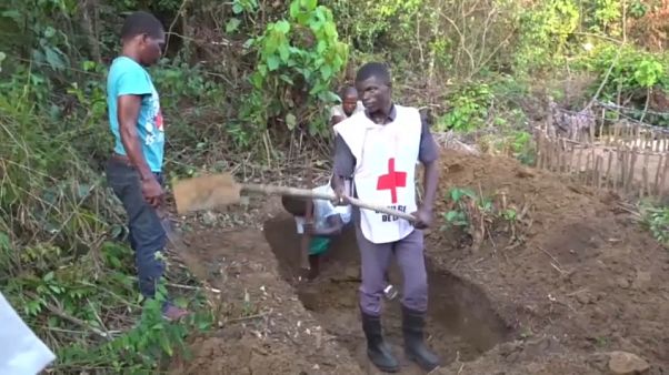 Comienza una campaña de vacunación contra un nuevo brote de ébola en la República Democrática del Congo Comienza una campaña de vacunación contra un nuevo brote de ébola en la República Democrática del Congo
