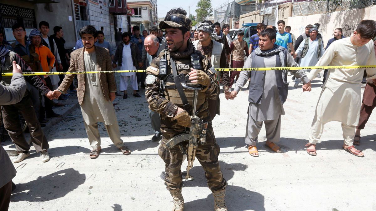  هشدار طالبان به مردم کابل؛از پایگاه‌های نظامی فاصله بگیرید تا قربانی حملات ما نشوید