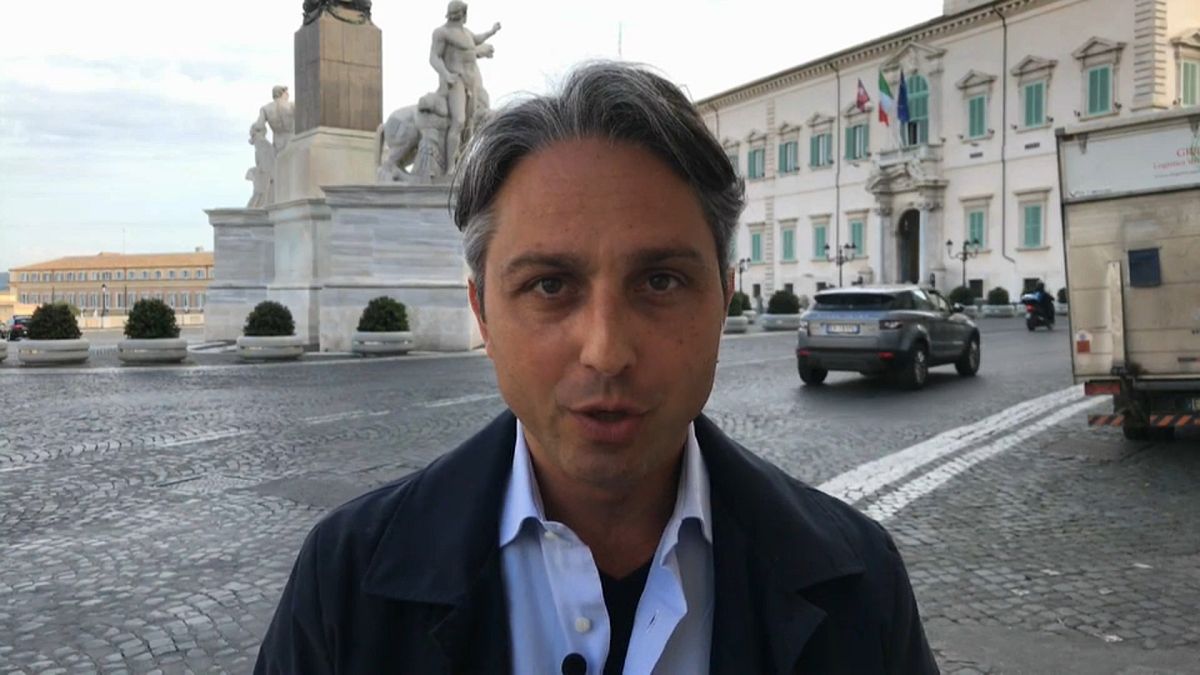PM italiano será um "yes man" de Salvini e Di Maio, diz correspondente da euronews