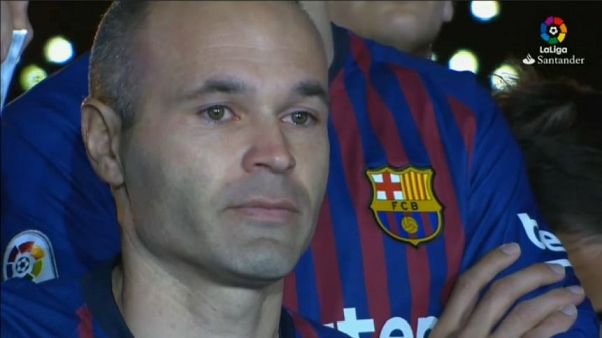 Camp Nou da brividi per l'addio di Iniesta Camp Nou da brividi per l'addio di Iniesta