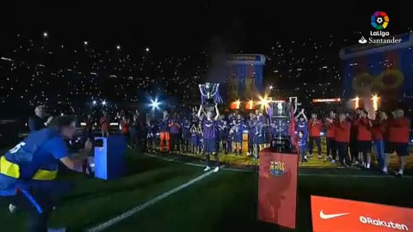 Barcelona: Elbúcsúztatták Iniestát Barcelona: Elbúcsúztatták Iniestát