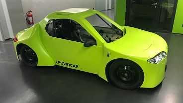Running on 72-volt batteries, the Crowdcar has a range of 100 kms. 