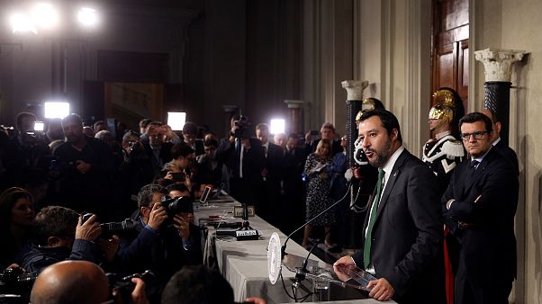 Italie "antisystème" : Bruxelles craint une nouvelle crise de l'euro Italie "antisystème" : Bruxelles craint une nouvelle crise de l'euro
