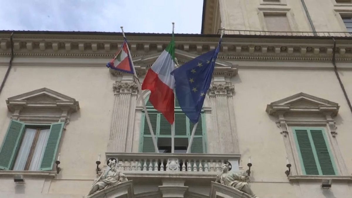 İtalya'da yeni başbakan adayı hukuk profesörü Giuseppe Conte 
