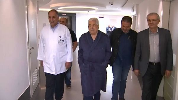 Mahmud Abás, ingresado por una neumonía Mahmud Abás, ingresado por una neumonía