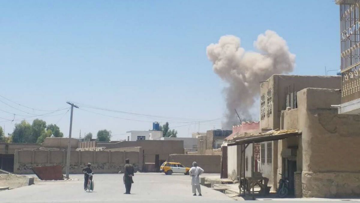 انفجار بمب در قندهار افغانستان دست‌کم ۱۶ کشته برجای گذاشت