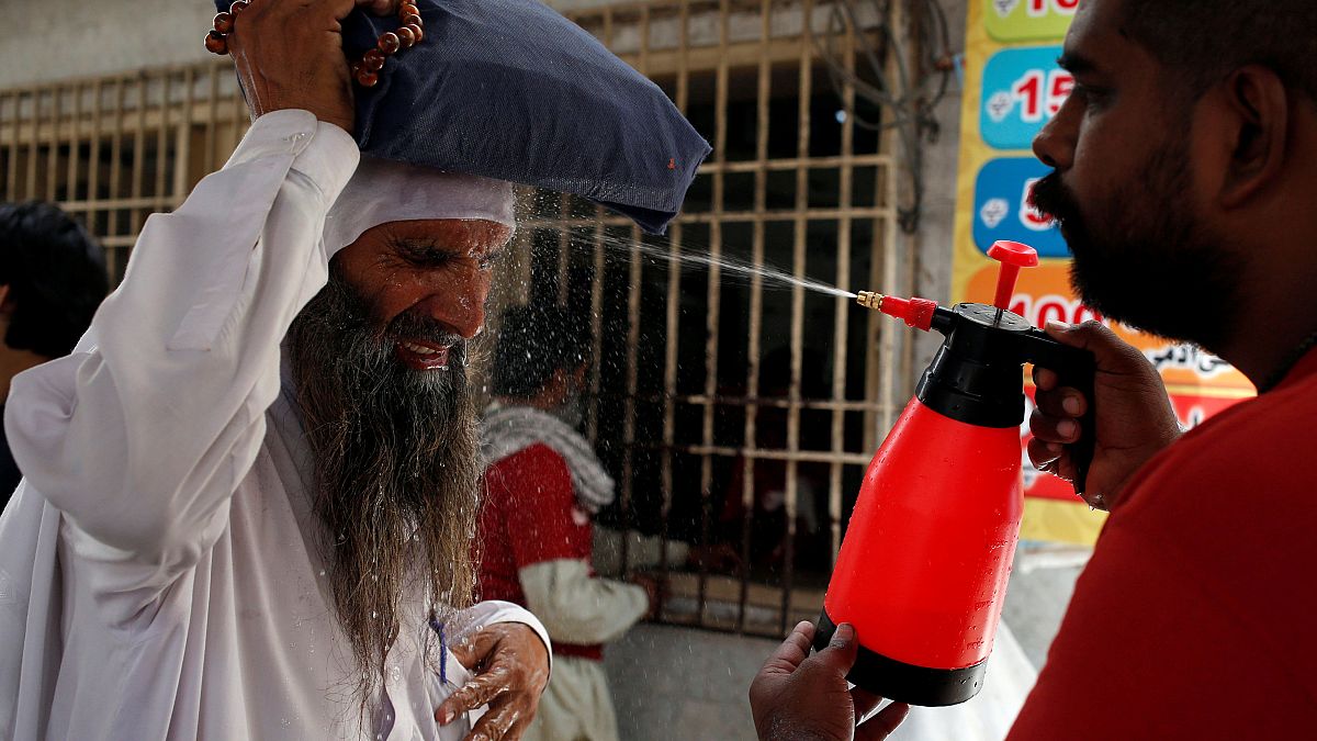 Halálos áldozatokat szed a hőhullám Pakisztánban 