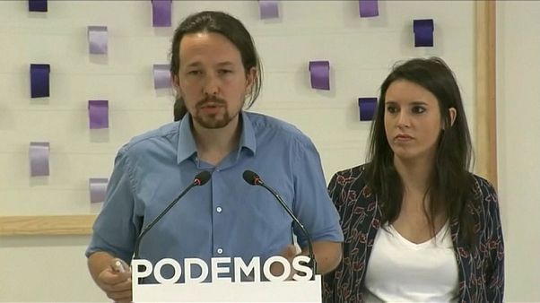 Podemos vota sul segretario. La colpa? Una casa grande Podemos vota sul segretario. La colpa? Una casa grande