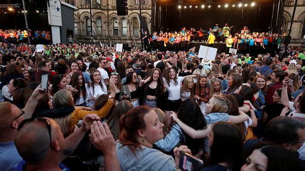 Manchester lembra vítimas de atentado suicida Manchester lembra vítimas de atentado suicida