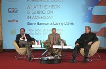 Ex-conselheiro de Trump dá conferência na Europa