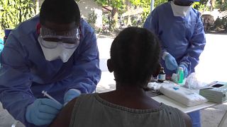 WHO: Ebolaausbruch "auf Messers Schneide"