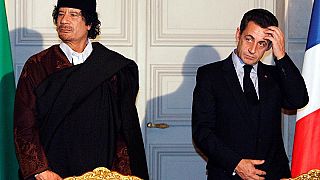 مقربان من القذافي يؤكدان تحويل أموال إلى ساركوزي